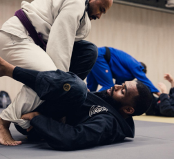 Amir training bjj